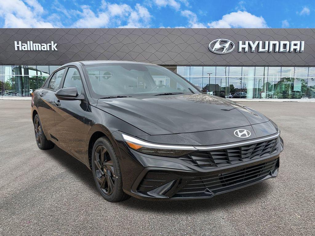 2026 Hyundai Elantra Hybrid Sedan 