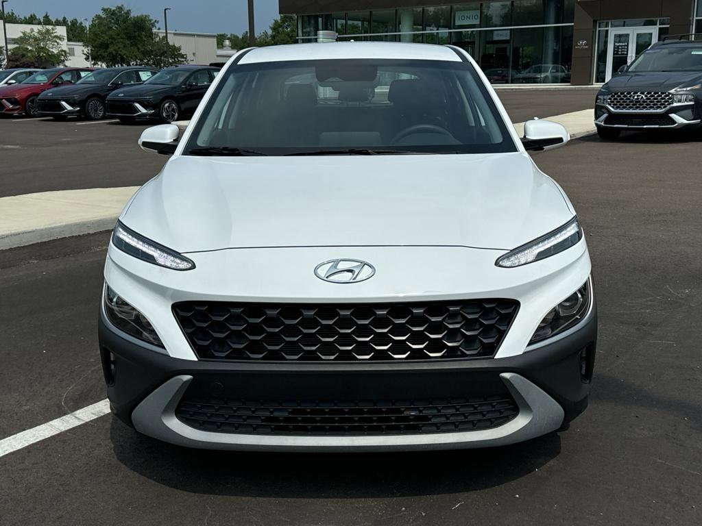 Used 2023 Hyundai Kona SE with VIN KM8K2CAB3PU052743 for sale in Flowood, MS