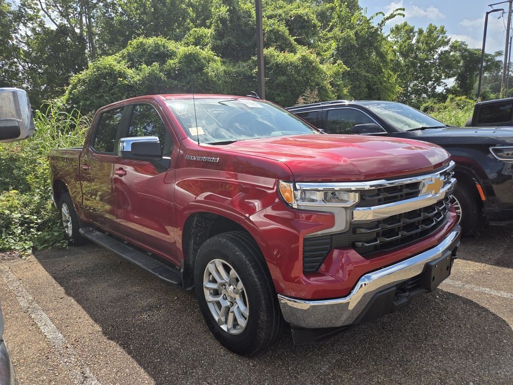 Used 2024 Chevrolet Silverado LT Crew Cab
