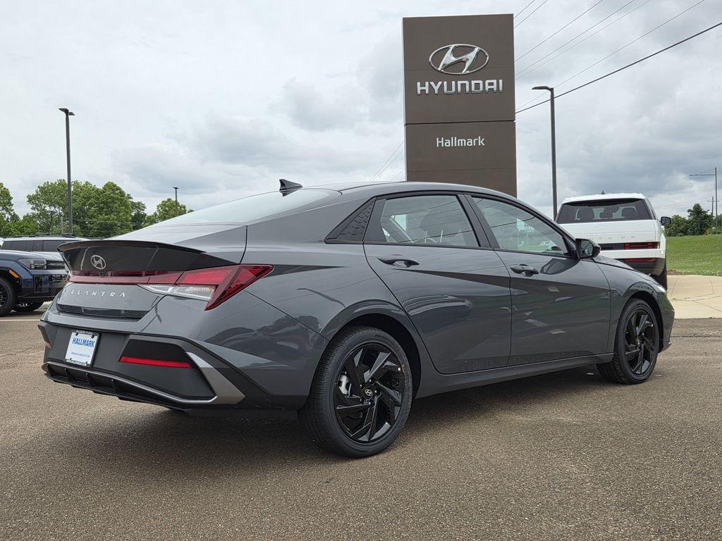 New 2026 Hyundai Elantra SEL Sport Sedan
