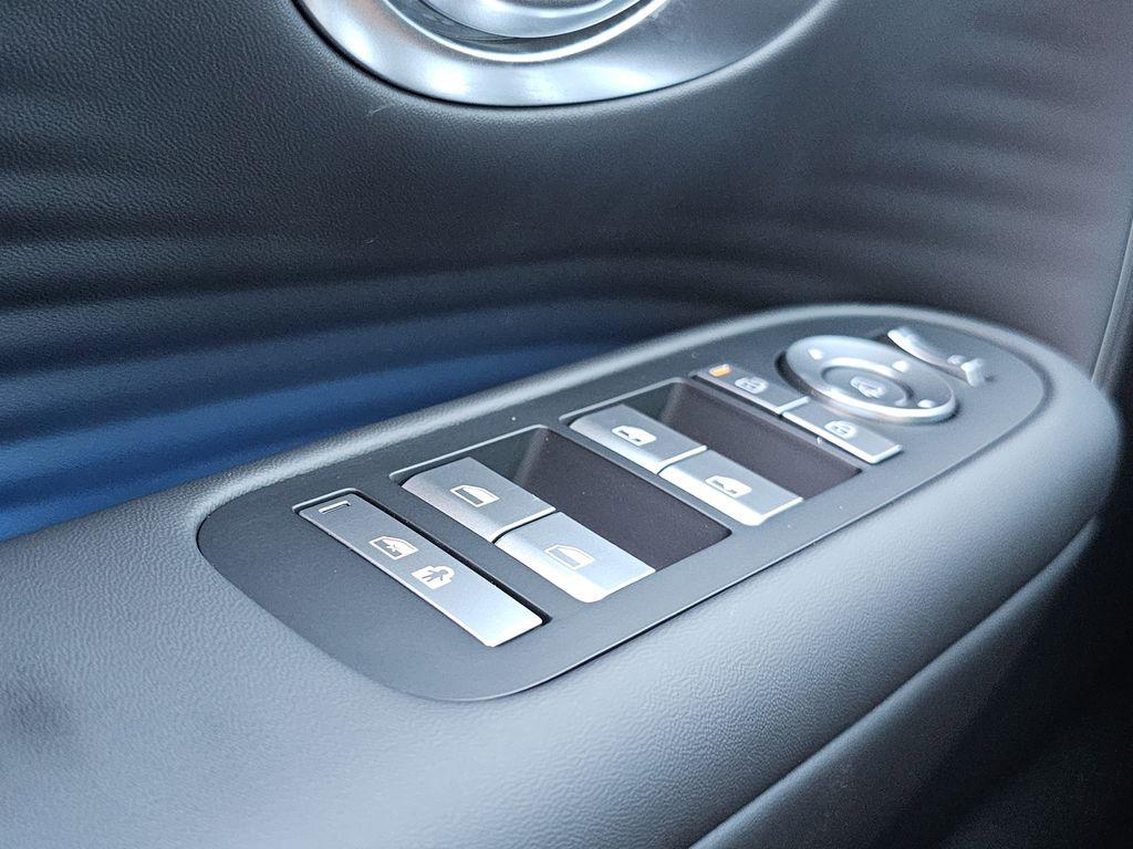 2026 Hyundai IONIQ 9 SEL - Photo 12