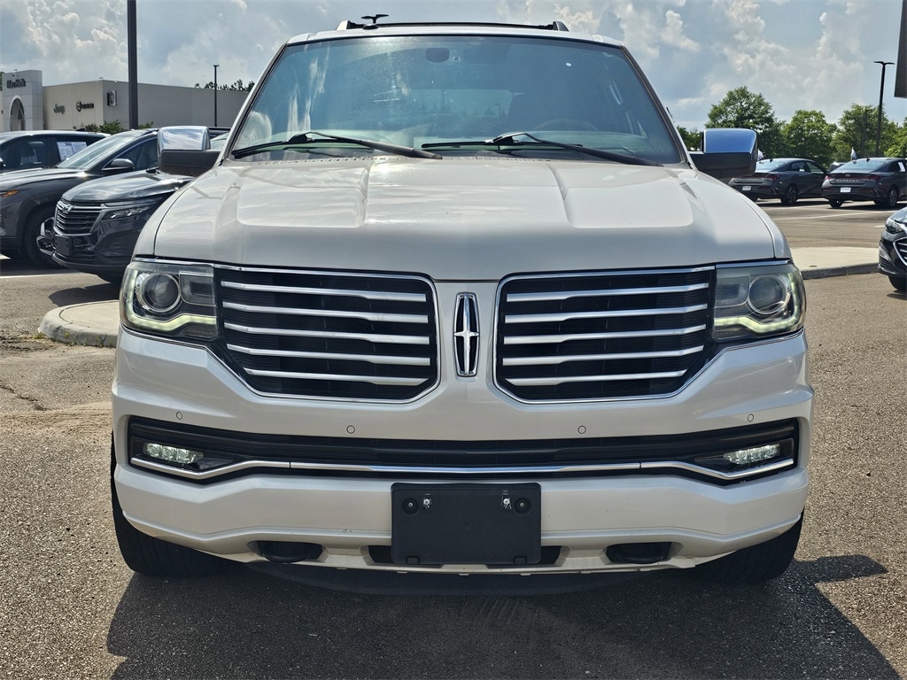 Used 2015 Lincoln Navigator Base with VIN 5LMJJ2JT9FEJ13522 for sale in Flowood, MS