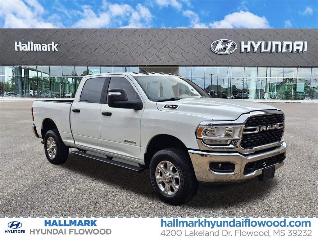 2024 RAM Ram 2500 Pickup Big Horn's photo