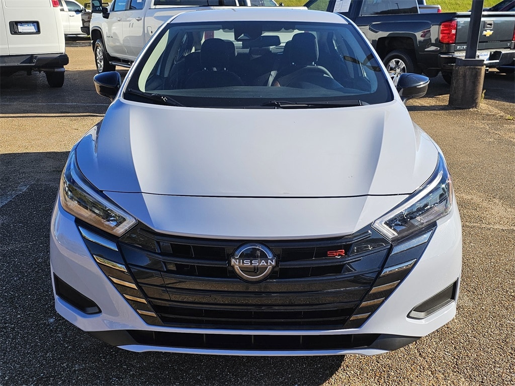 Used 2024 Nissan Versa Sedan SR with VIN 3N1CN8FV7RL823995 for sale in Flowood, MS