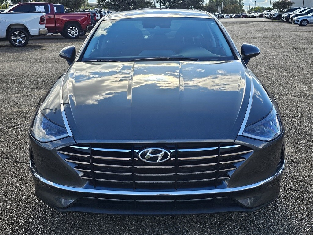 2023 Hyundai Sonata SE photo 2