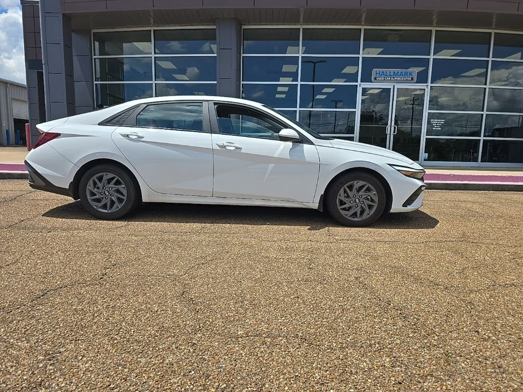 Certified 2024 Hyundai Elantra SEL Sedan