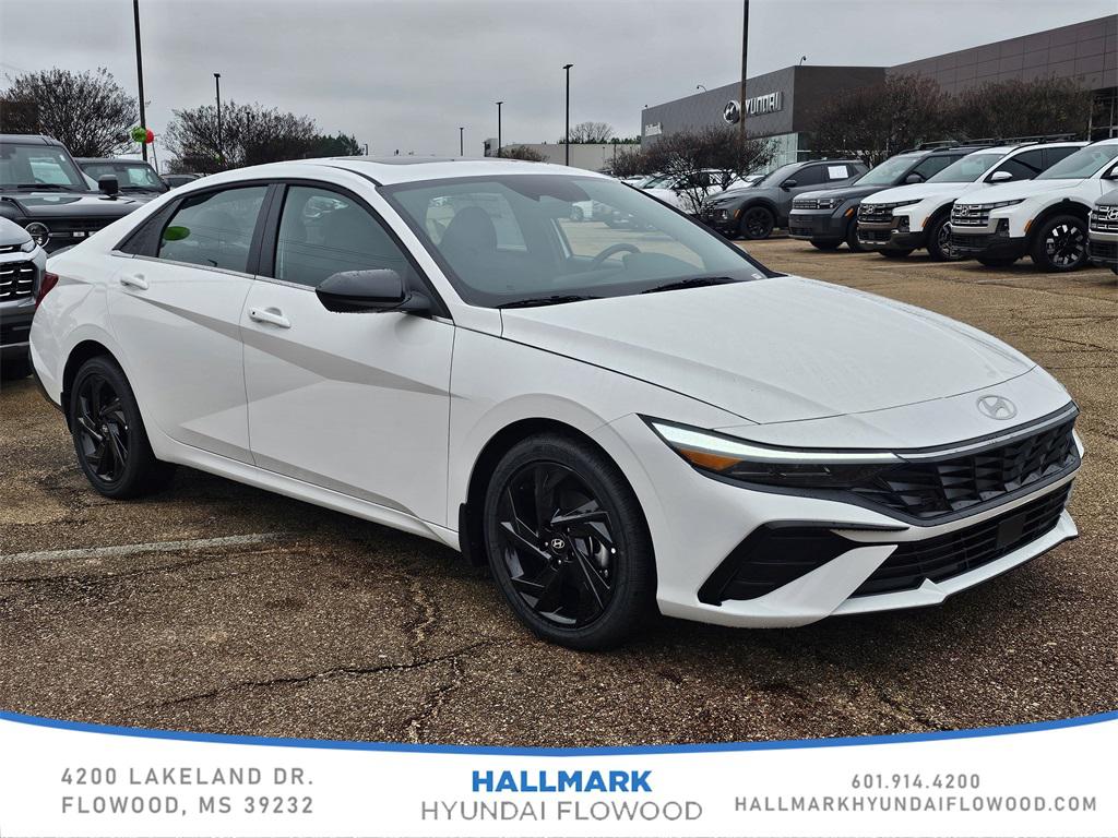 2026 Hyundai Elantra SEL's photo