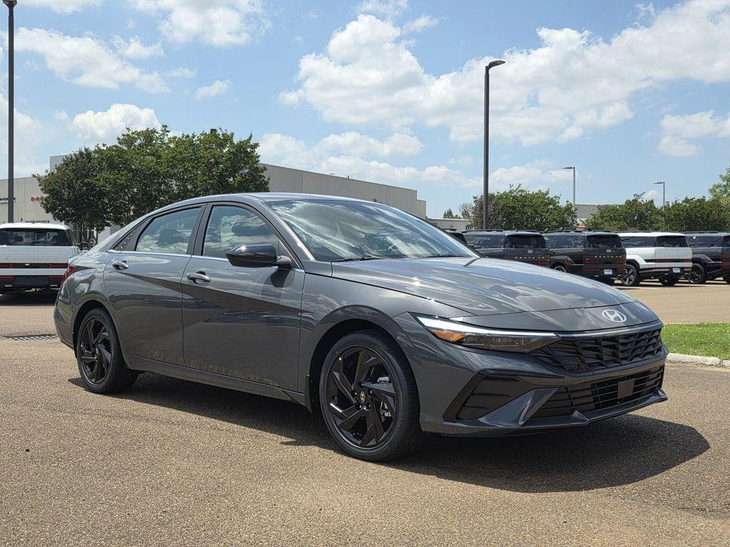 New 2026 Hyundai Elantra SEL Sport Sedan