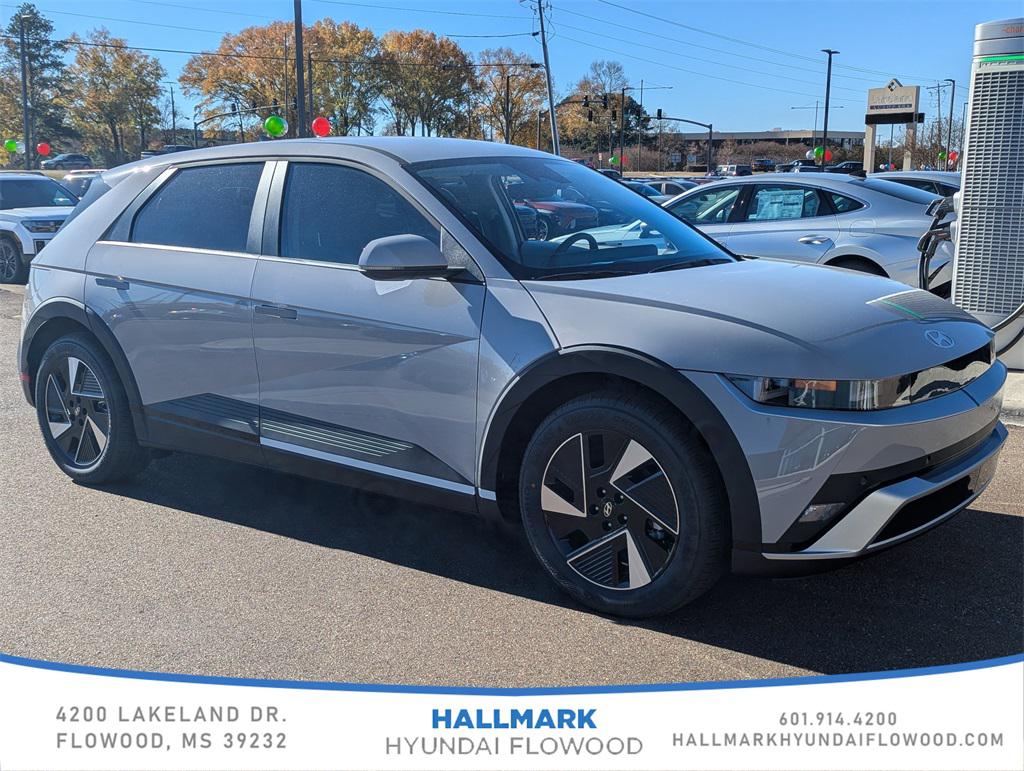 2026 Hyundai IONIQ 5 SE's photo