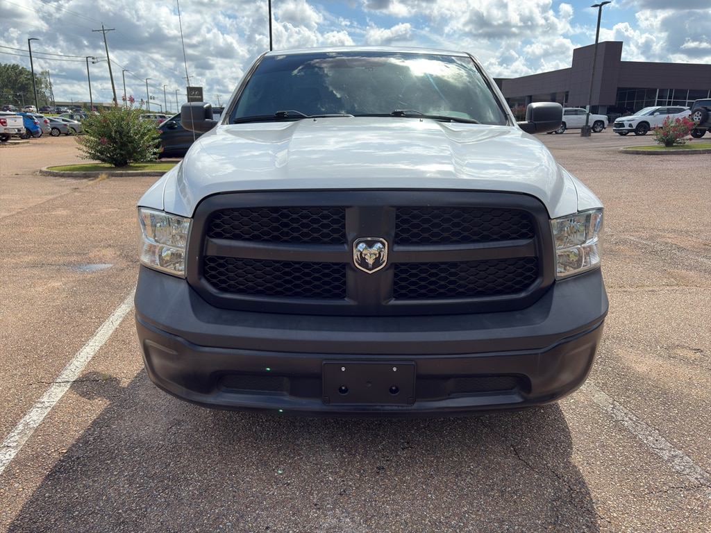 Used 2019 RAM Ram 1500 Classic Tradesman with VIN 3C6JR6DT9KG703121 for sale in Flowood, MS