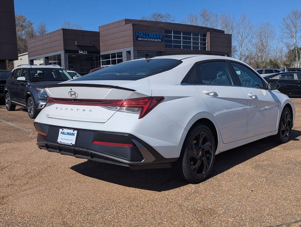 New 2026 Hyundai Elantra SEL Sport Sedan