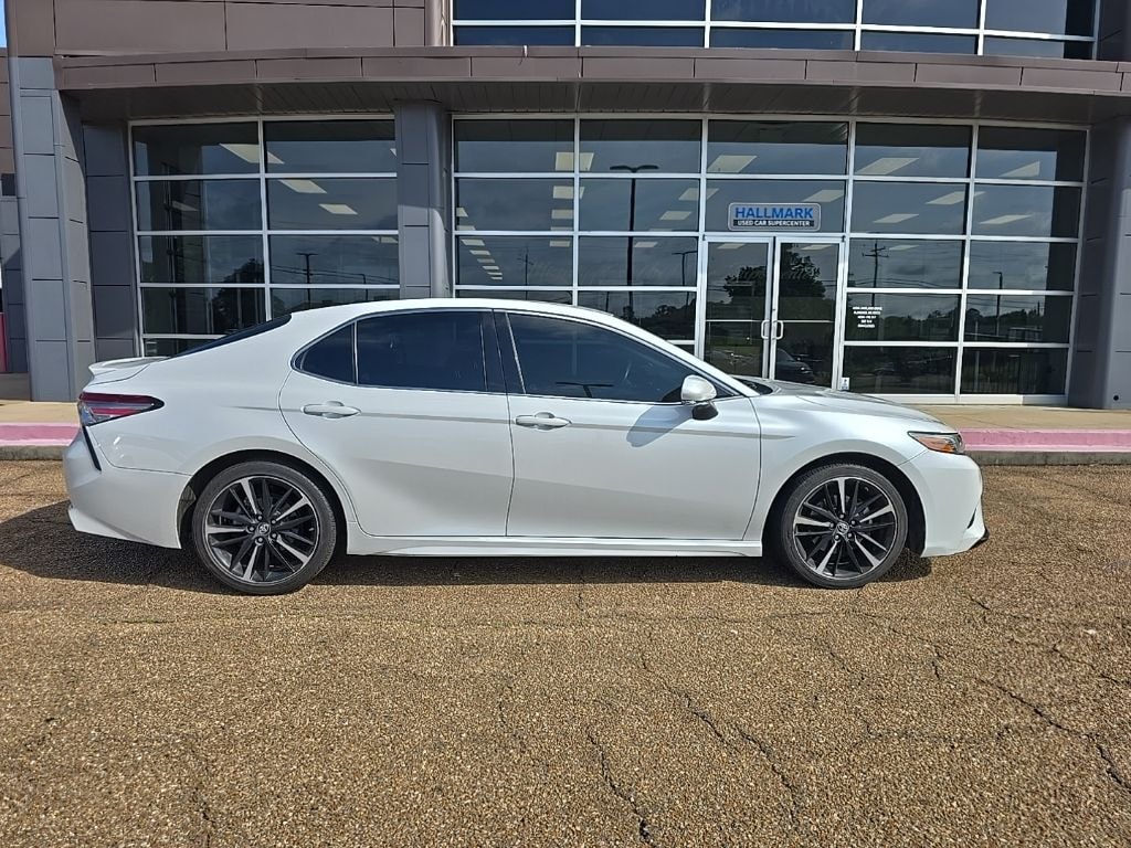 Used 2018 Toyota Camry XSE Sedan