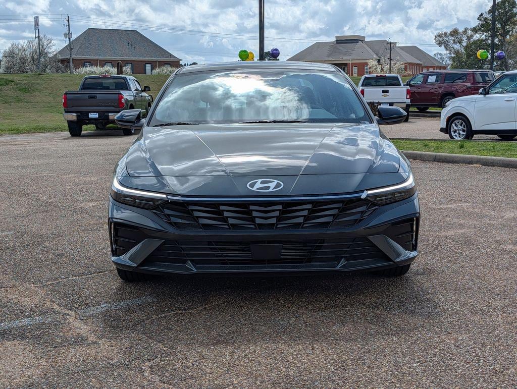 New 2026 Hyundai Elantra SEL Sport Sedan