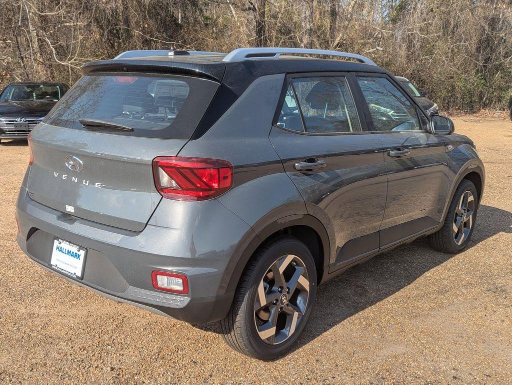 New 2026 Hyundai Venue SEL SUV