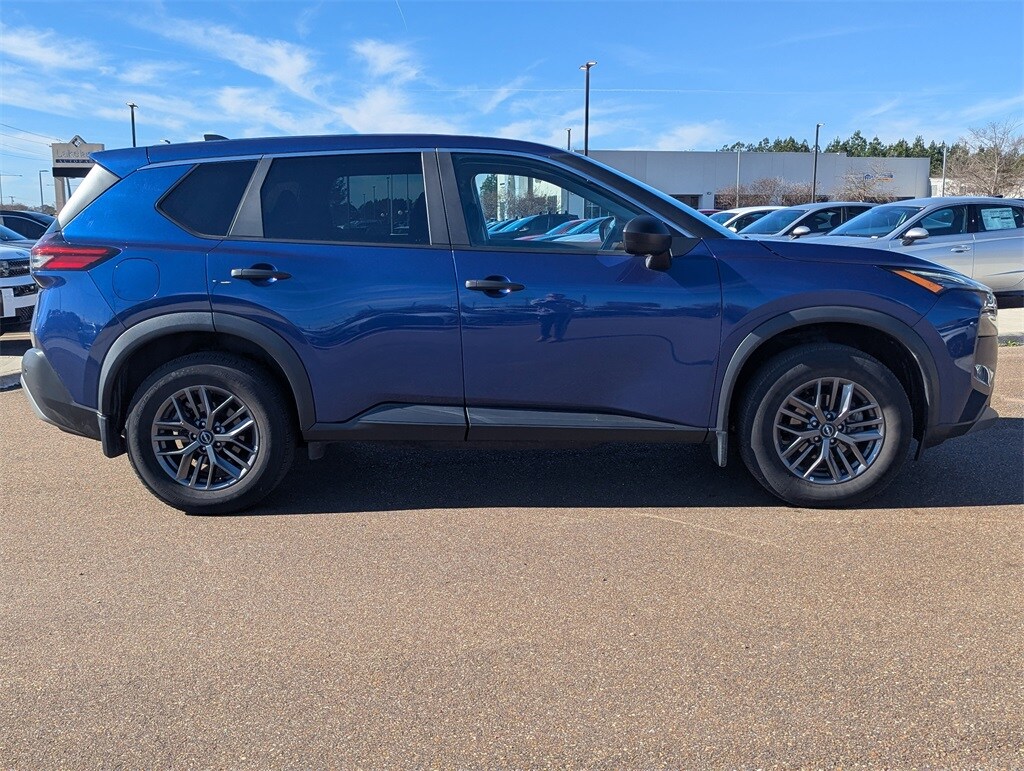 Used 2023 Nissan Rogue S SUV