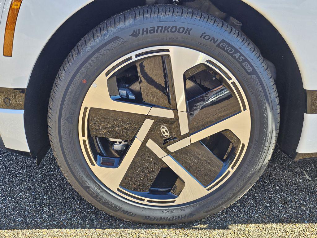 2026 Hyundai IONIQ 9 Performance Calligraphy - Photo 23