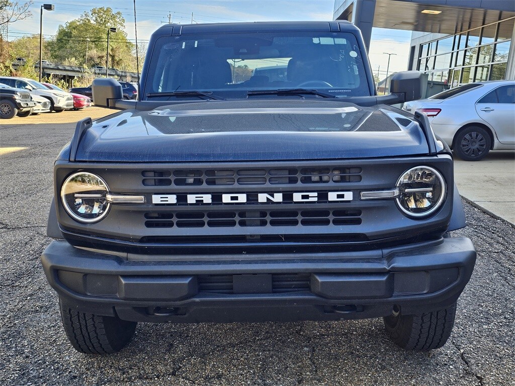 2025 Ford Bronco Big Bend photo 2