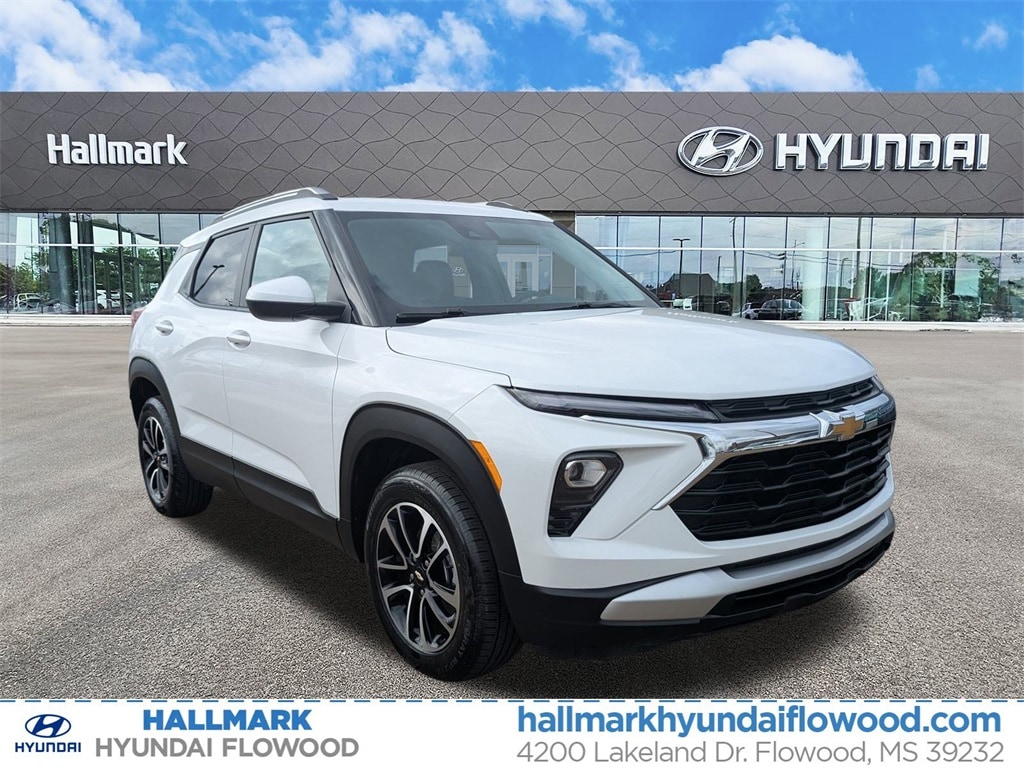 2025 Chevrolet Trailblazer LT's photo