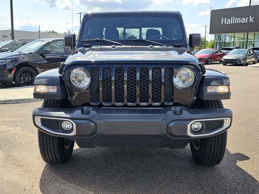 Used 2023 Jeep Gladiator Sport S with VIN 1C6HJTAG7PL528583 for sale in Flowood, MS