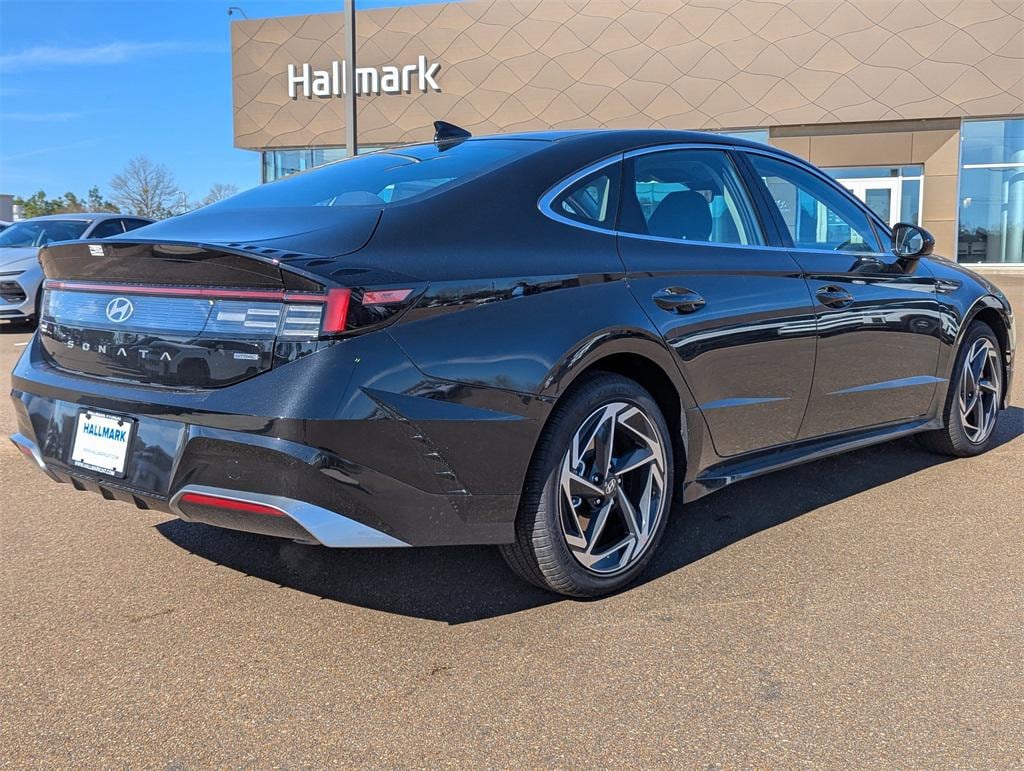 New 2026 Hyundai Sonata SEL Sport Sedan