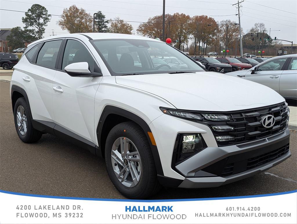 2026 Hyundai Tucson SE's photo