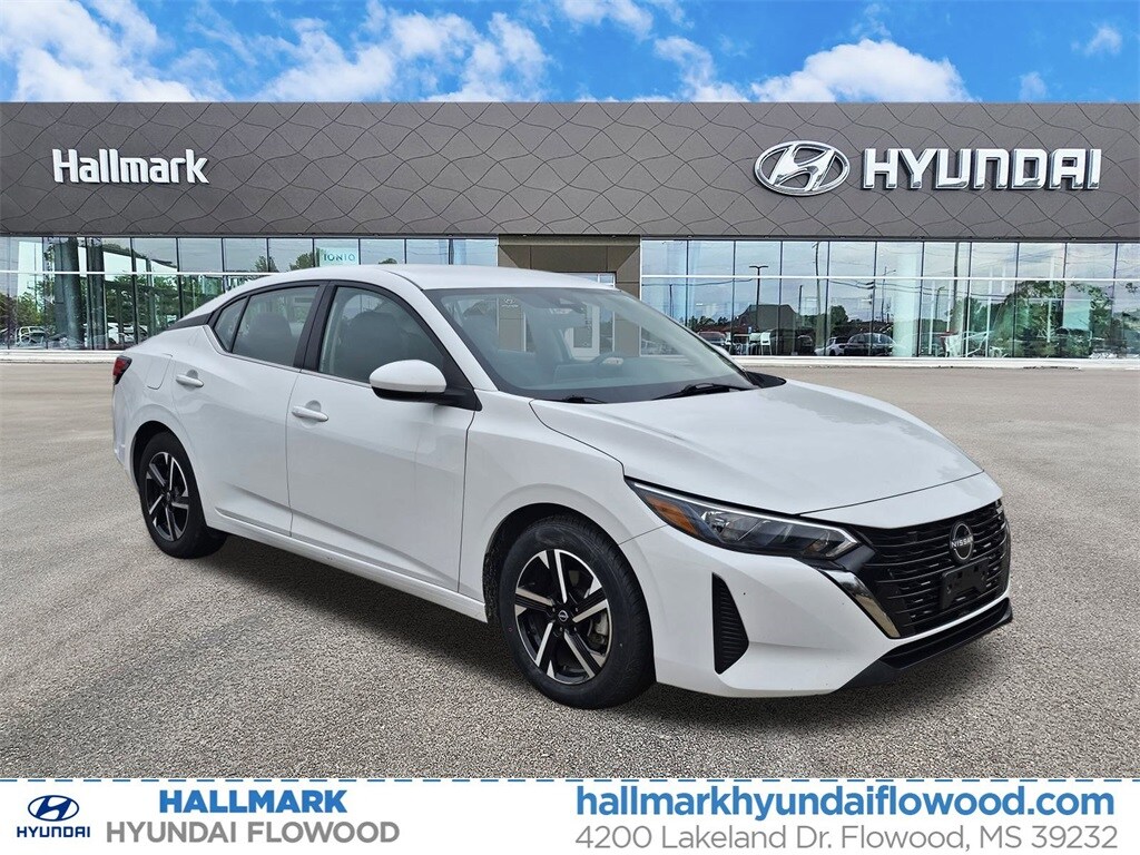 2024 Nissan Sentra SV's photo