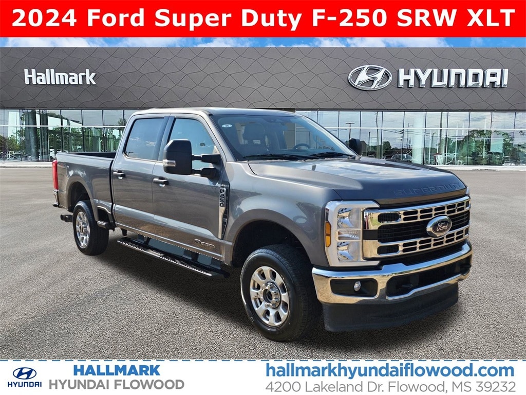 2024 Ford F-250 Super Duty XLT's photo
