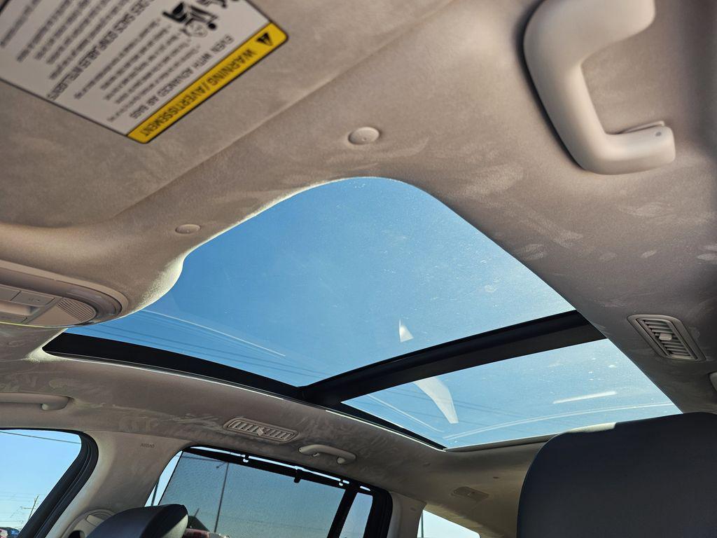 2026 Hyundai IONIQ 9 Performance Calligraphy - Photo 17