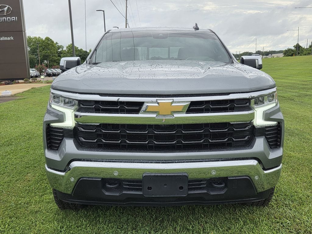 Used 2024 Chevrolet Silverado LT Crew Cab
