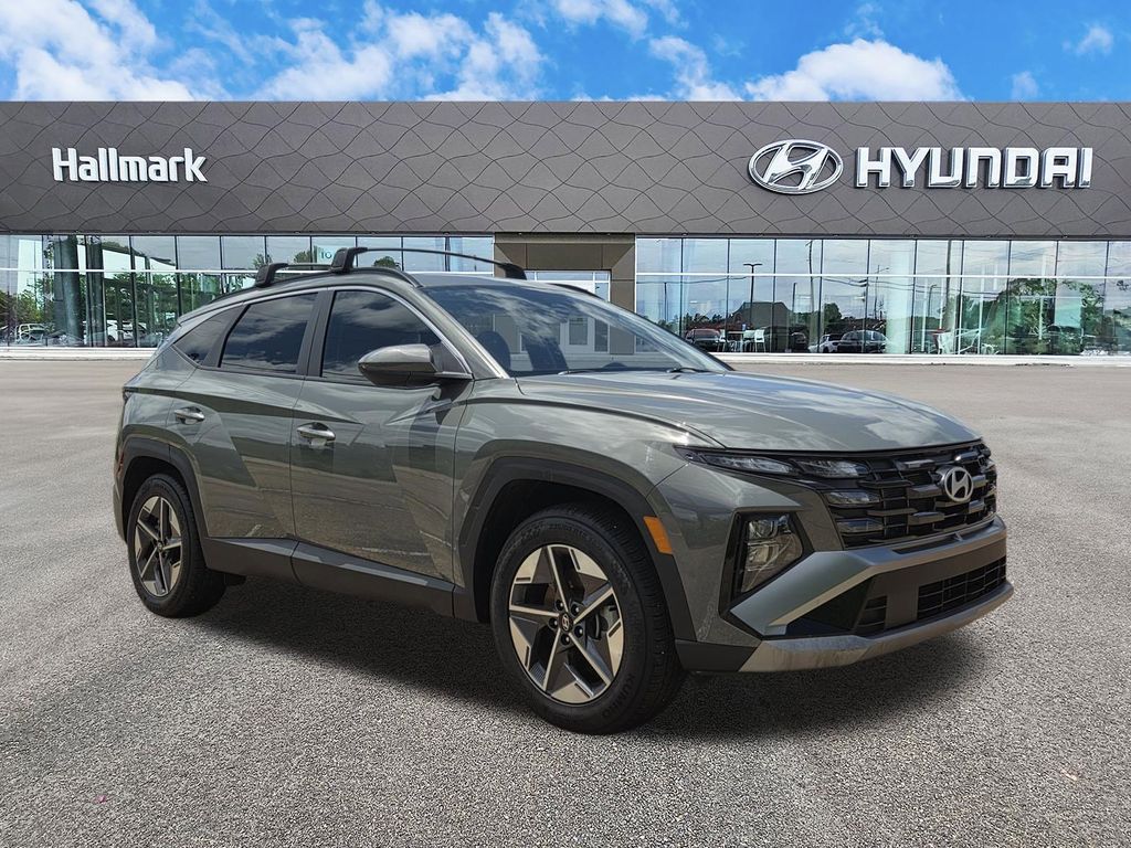 2026 Hyundai Tucson SEL FWD's photo