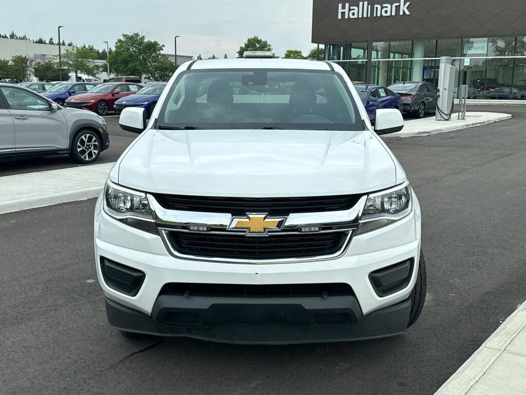 Used 2020 Chevrolet Colorado LT with VIN 1GCHSCEAXL1181395 for sale in Flowood, MS