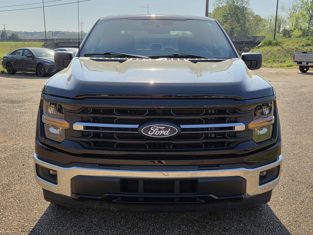 Used 2025 Ford F-150 XLT Crew Cab