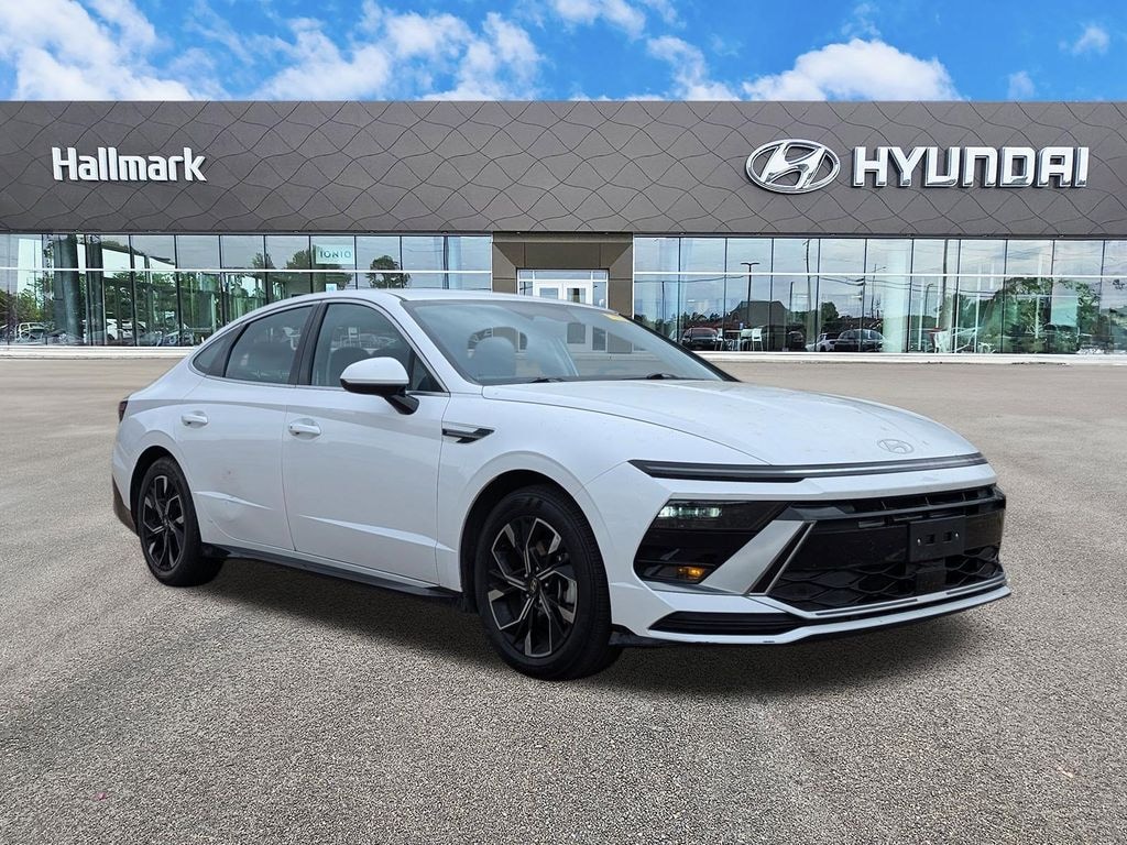 Used 2025 Hyundai Sonata SEL Sedan