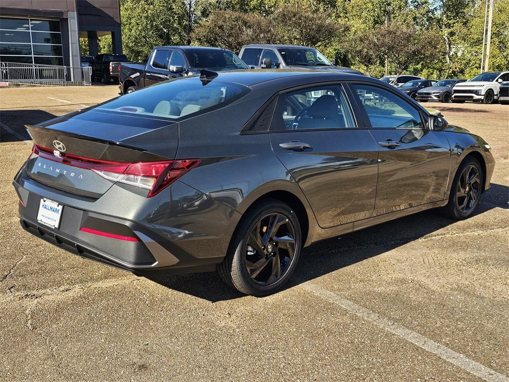 New 2026 Hyundai Elantra SEL Sport Sedan