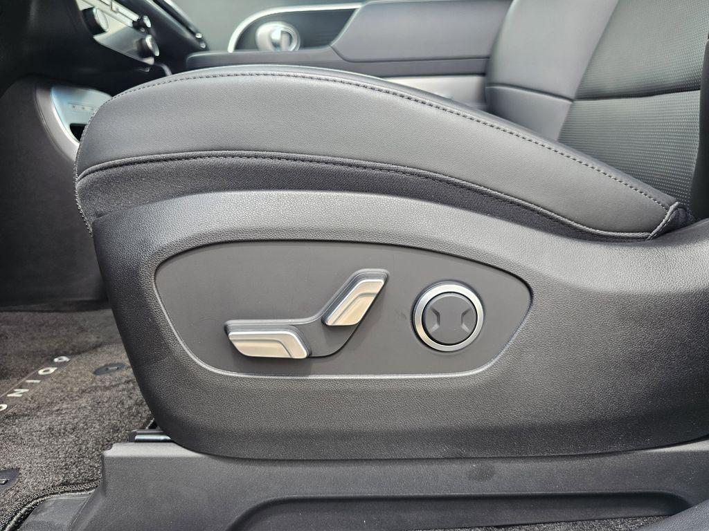 2026 Hyundai IONIQ 9 SEL - Photo 13