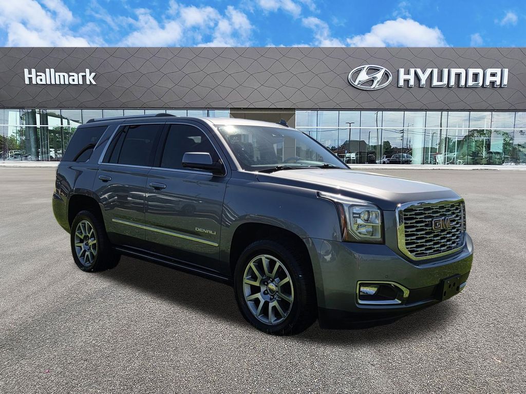 2020 GMC Yukon 4WD Denali's photo