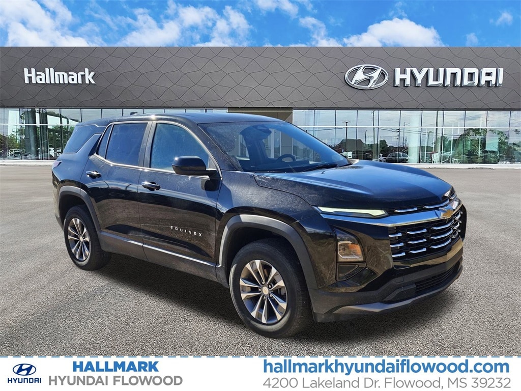 2025 Chevrolet Equinox LT's photo