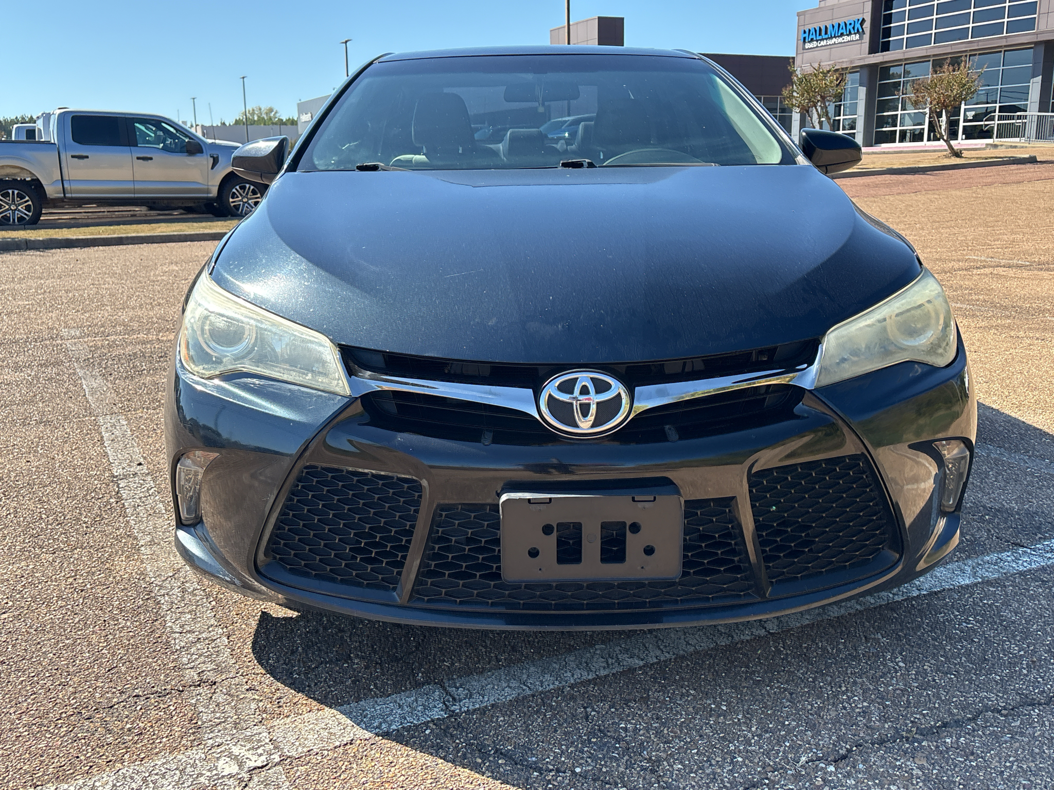Used 2015 Toyota Camry XSE with VIN 4T1BF1FK8FU007068 for sale in Flowood, MS