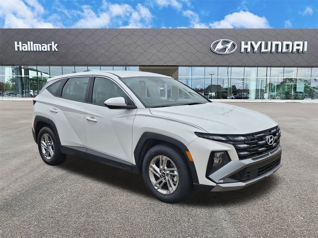 Certified 2025 Hyundai Tucson SE SUV