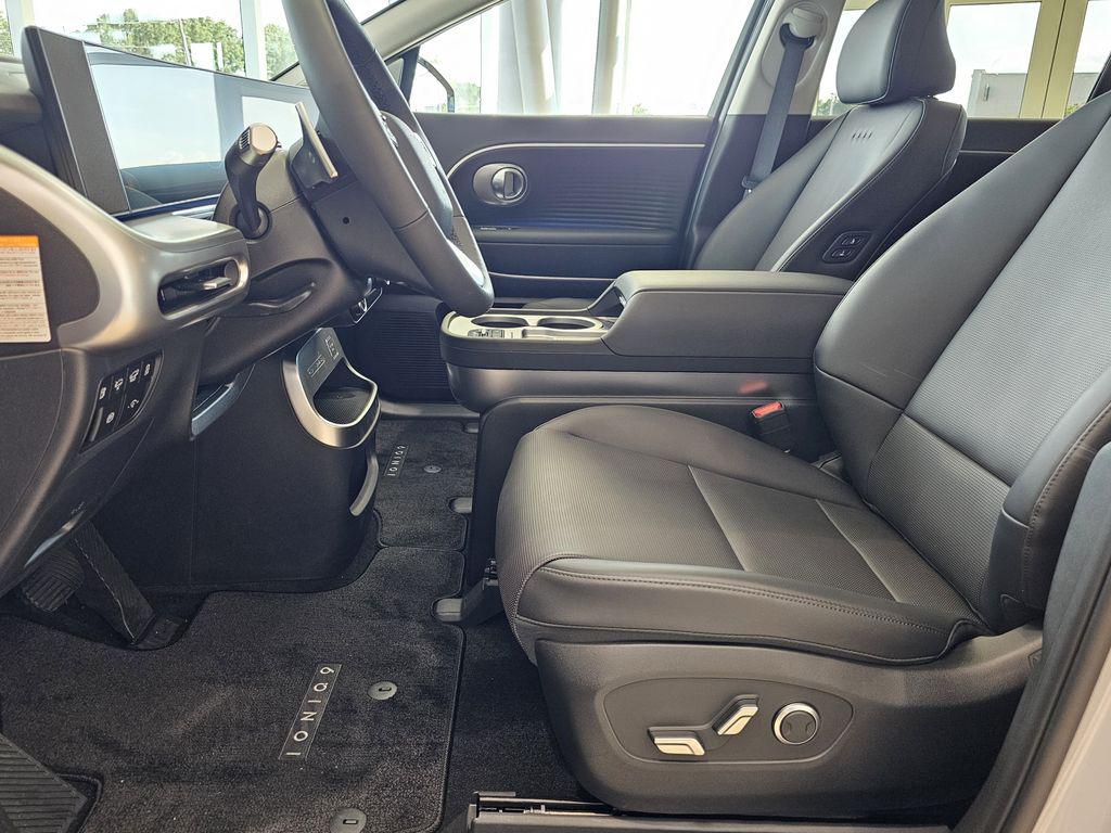 2026 Hyundai IONIQ 9 SEL - Photo 9