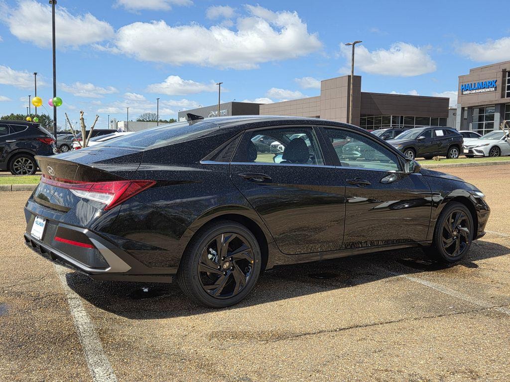 New 2026 Hyundai Elantra SEL Sport Sedan
