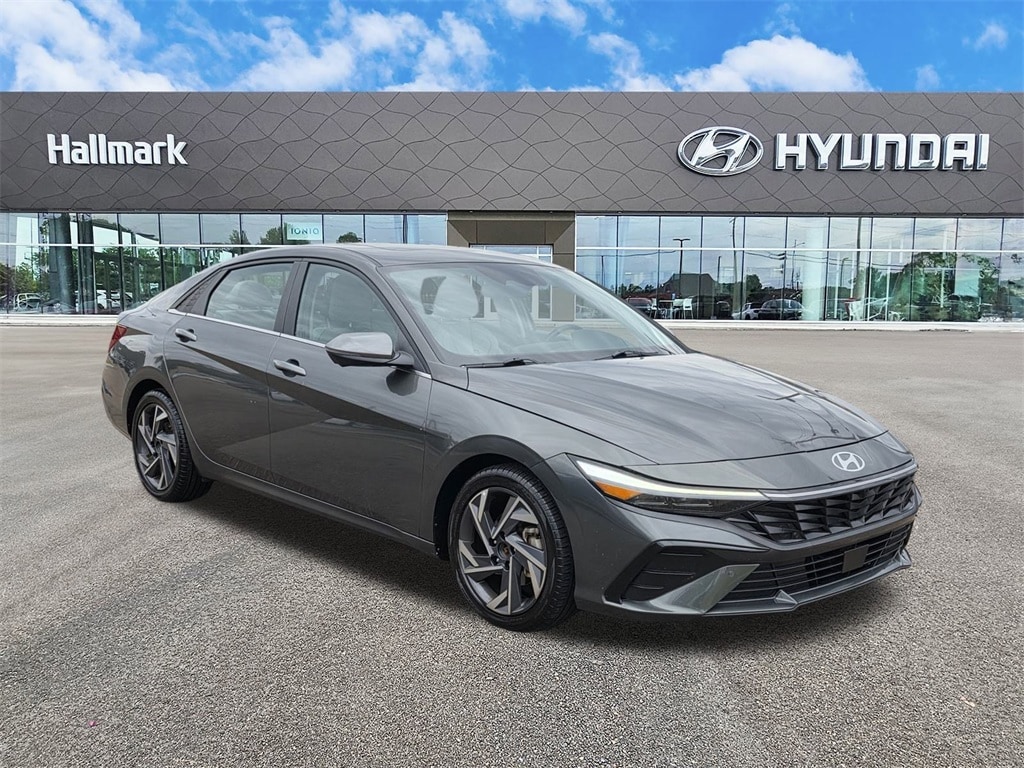 Certified 2024 Hyundai Elantra Limited Sedan