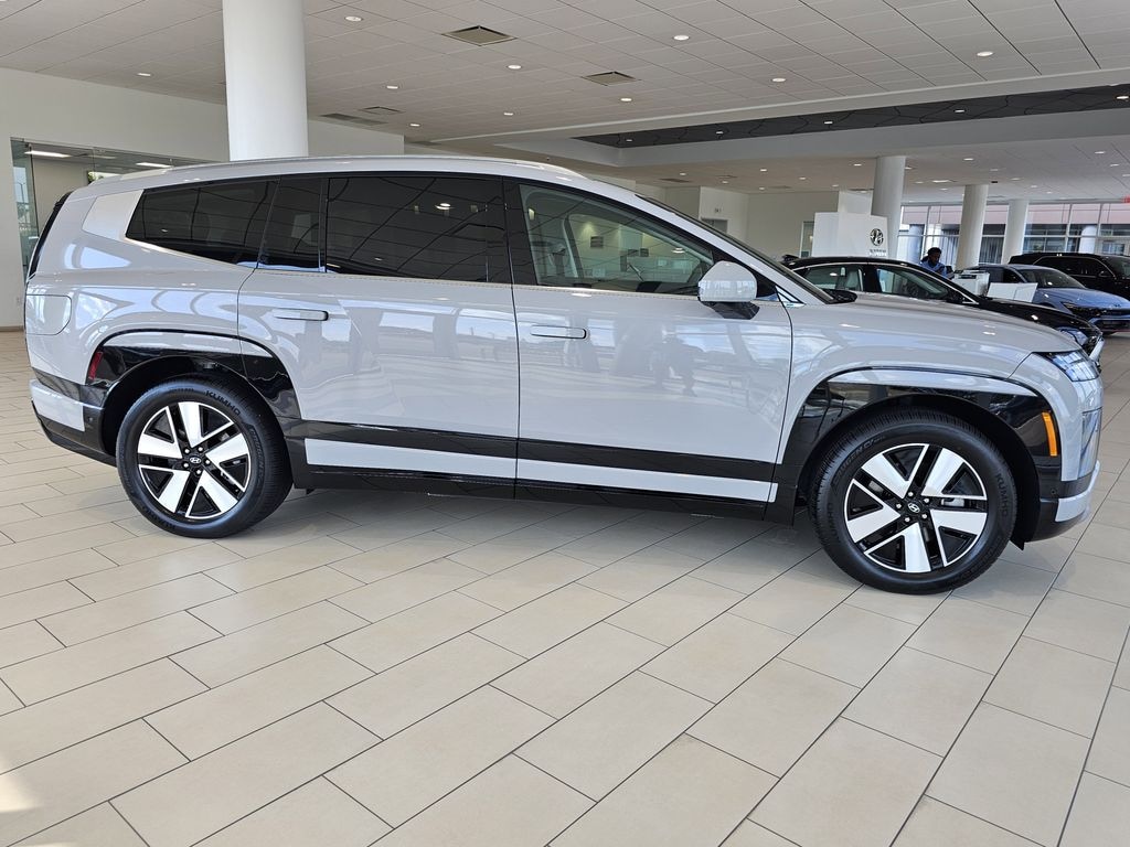 New 2026 Hyundai IONIQ 9 SEL Sport Utility