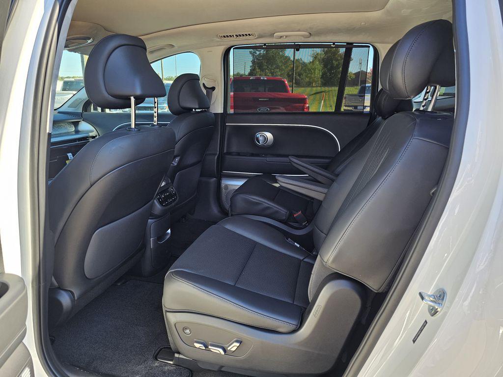 2026 Hyundai IONIQ 9 Performance Calligraphy - Photo 13