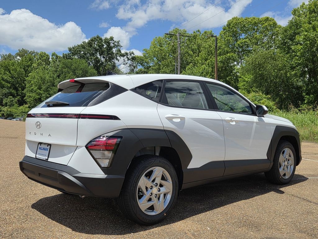 New 2026 Hyundai Kona SE FWD Sport Utility