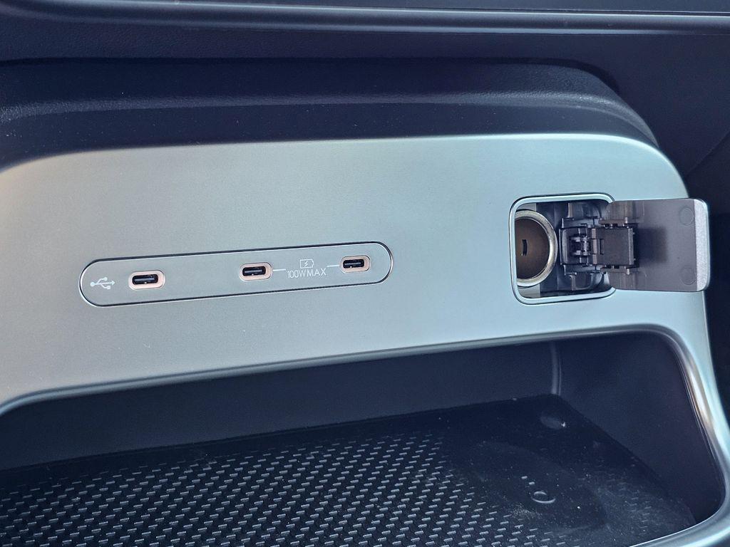 2026 Hyundai IONIQ 9 Performance Limited - Photo 18