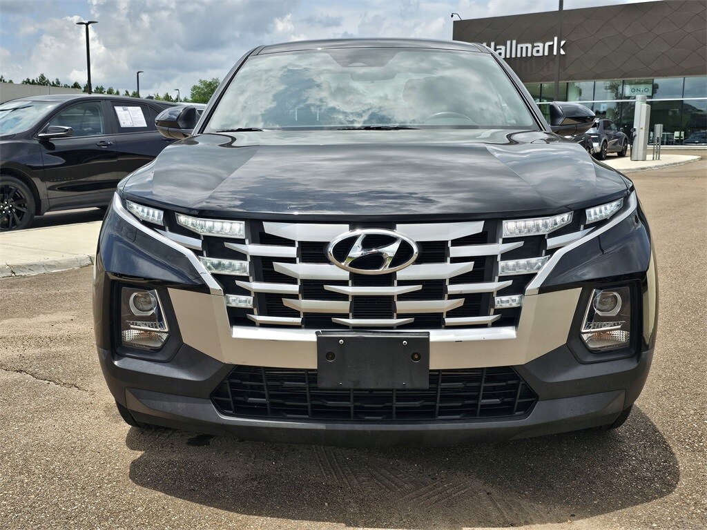 Used 2022 Hyundai Santa Cruz SE with VIN 5NTJA4AE2NH002895 for sale in Flowood, MS