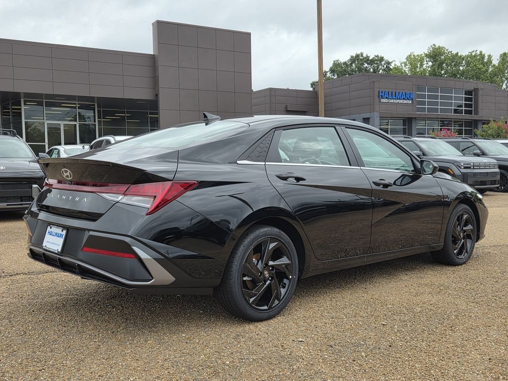 New 2026 Hyundai Elantra SEL Sport Premium Sedan