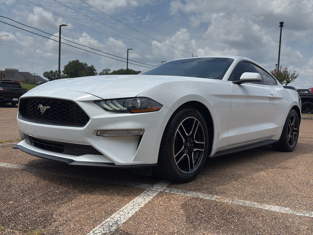 2023 Ford Mustang EcoBoost Premium - Photo 9