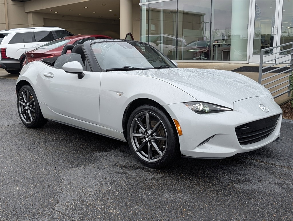 Used 2016 Mazda MX-5 Miata Grand Touring with VIN JM1NDAD78G0118914 for sale in Ridgeland, MS